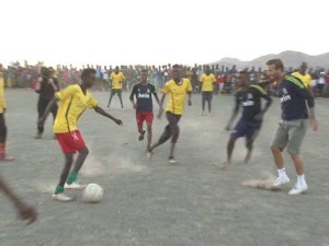 12227719_467322260121920_8849859419123307251_n[1]