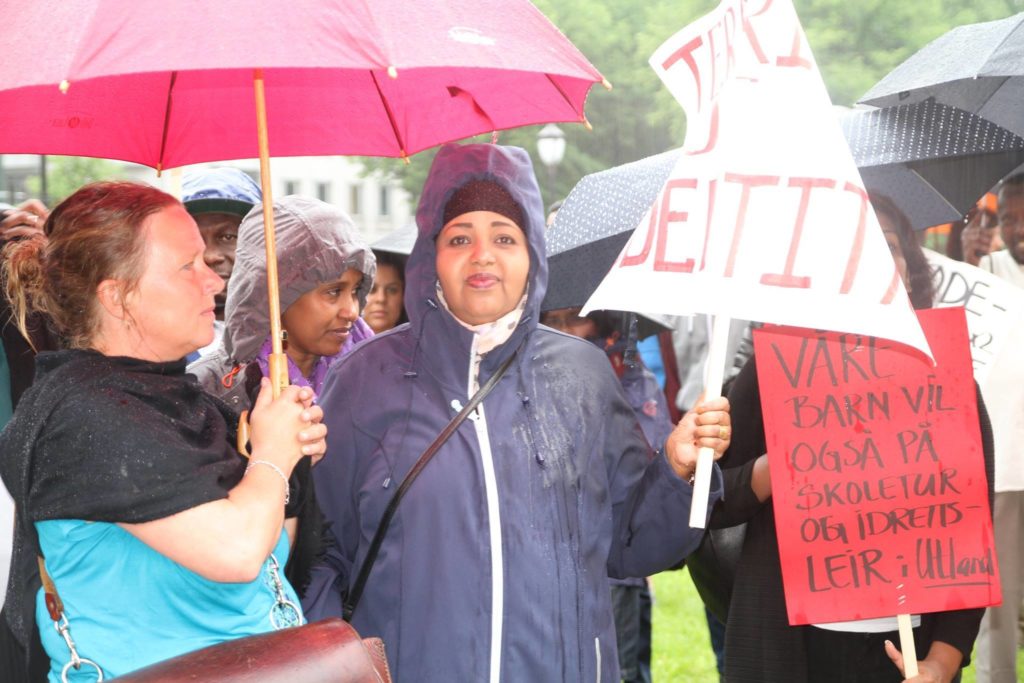 13446295_1757932304444318_1565208352_o[1]