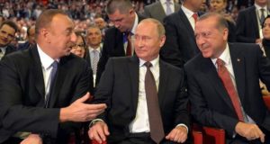 645x344-turkey-russia-ties-warm-up-signalling-future-cooperation-in-economy-tourism-military-1476123557588[1]