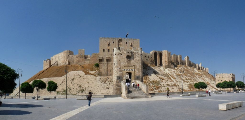 Citadel_of_Aleppo[1]